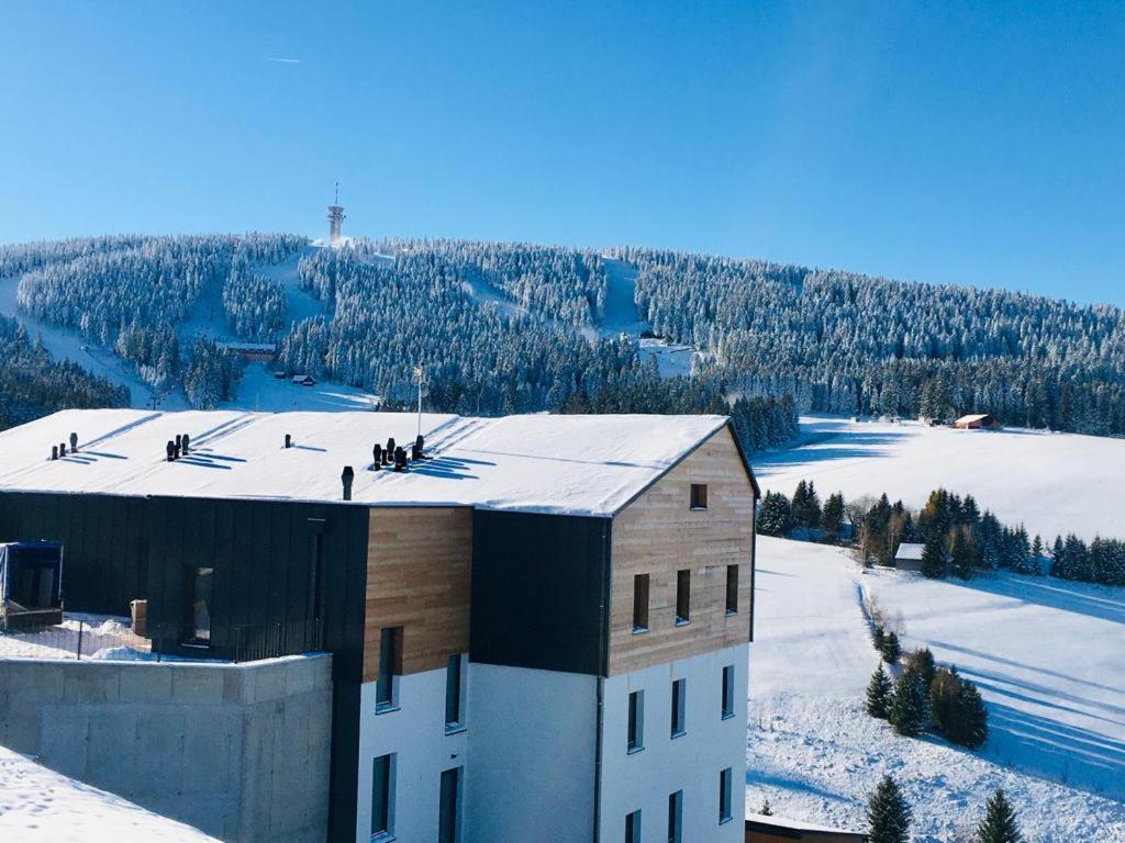 Apartmany Vista Klinovec Loučná pod Klínovcem المظهر الخارجي الصورة