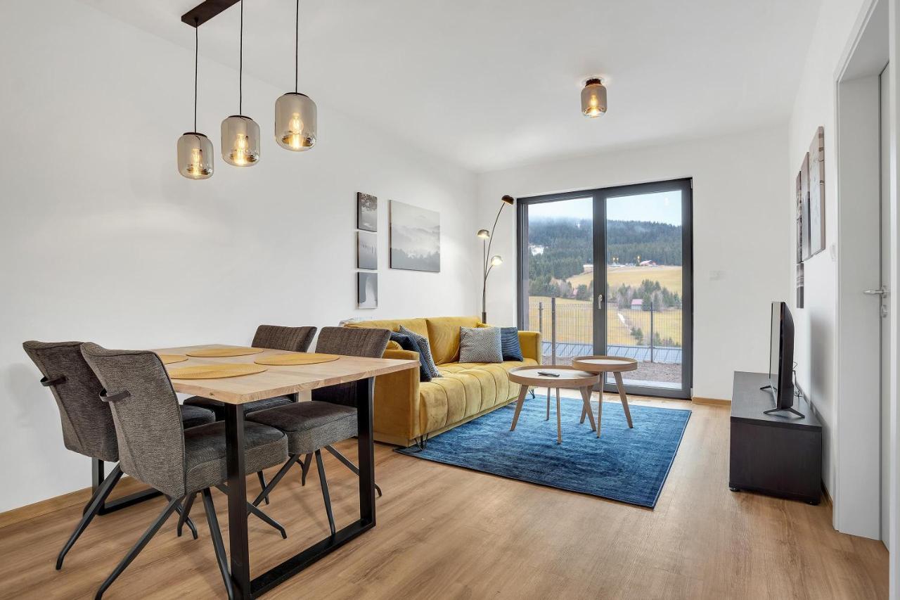 Apartmany Vista Klinovec Loučná pod Klínovcem المظهر الخارجي الصورة
