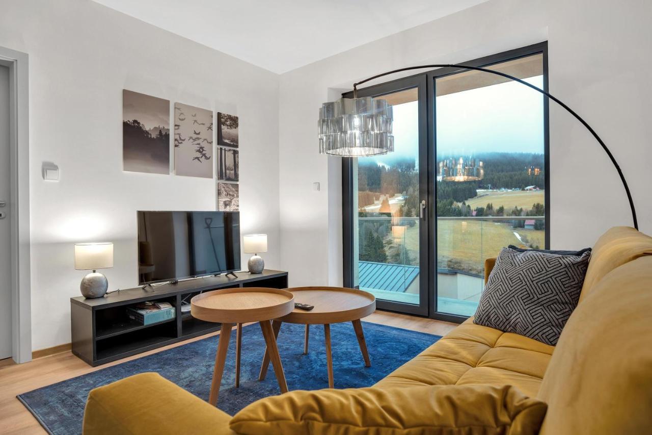 Apartmany Vista Klinovec Loučná pod Klínovcem المظهر الخارجي الصورة