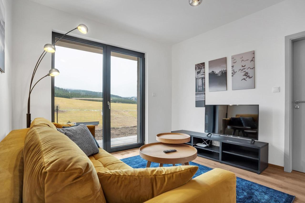 Apartmany Vista Klinovec Loučná pod Klínovcem المظهر الخارجي الصورة