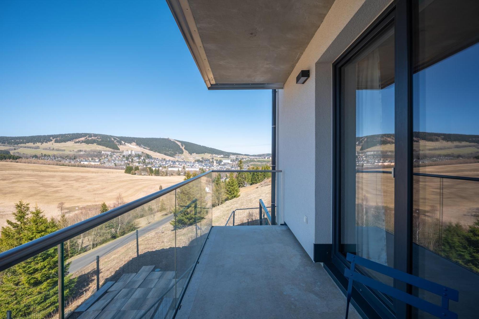Apartmany Vista Klinovec Loučná pod Klínovcem المظهر الخارجي الصورة